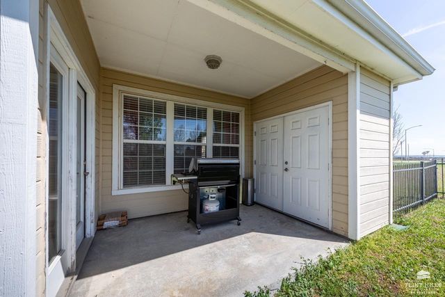 1044 Burton Place, Manhattan, KS 66503