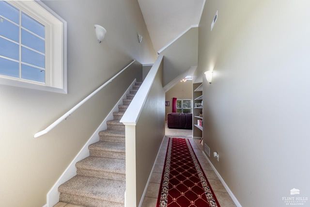 1044 Burton Place, Manhattan, KS 66503