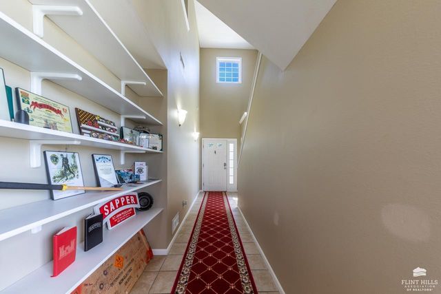 1044 Burton Place, Manhattan, KS 66503