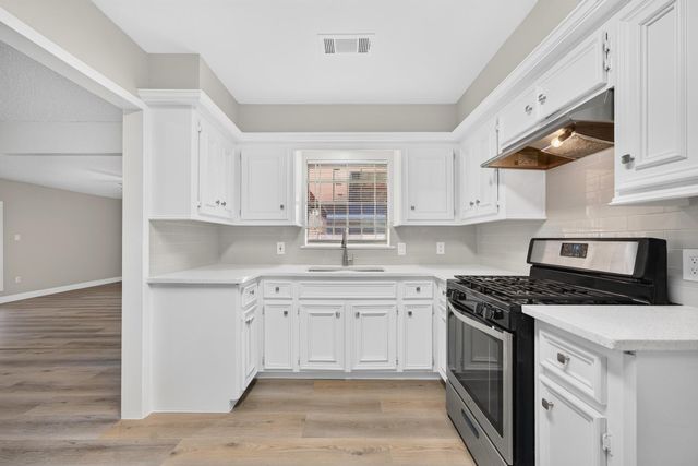 6127 Rietta Street, Houston, TX 77016