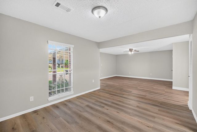 6127 Rietta Street, Houston, TX 77016
