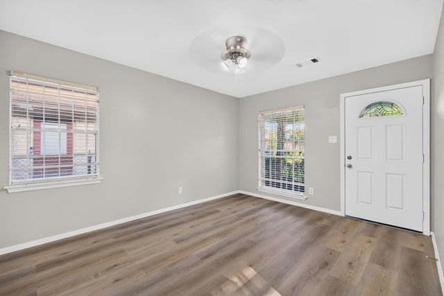 6127 Rietta Street, Houston, TX 77016
