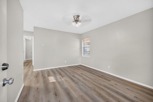 6127 Rietta Street, Houston, TX 77016