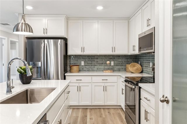 2636 Wesley Way, Chico, CA 95973