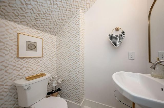 12902 Kimberley Lane, Houston, TX 77079