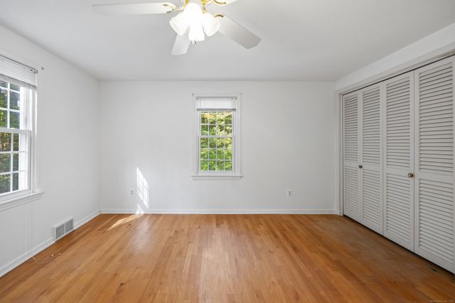 23 Hampden Road, Somers, CT 06071
