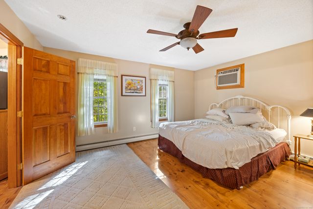 23 Hampden Road, Somers, CT 06071