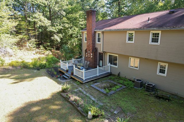 23 Hampden Road, Somers, CT 06071