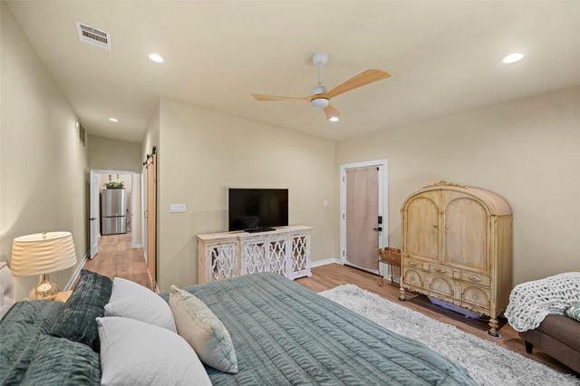 7278 Chadwick Hogan Road, Chappell Hill, TX 77426