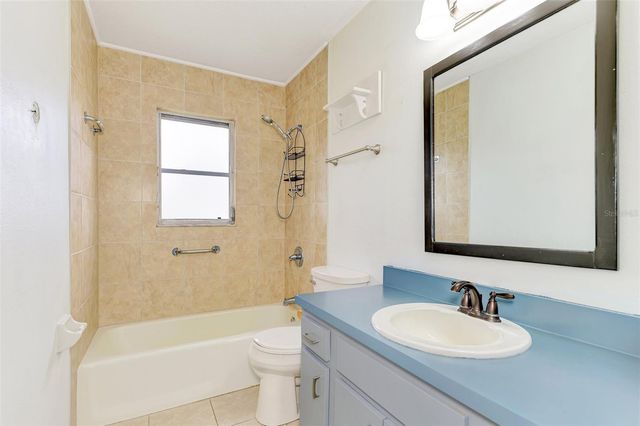 256 PERIWINKLE ROAD, Venice, FL 34293