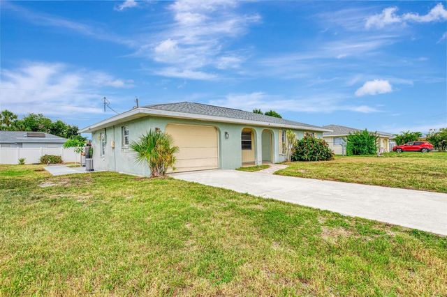 256 PERIWINKLE ROAD, Venice, FL 34293