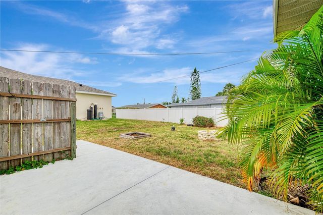 256 PERIWINKLE ROAD, Venice, FL 34293