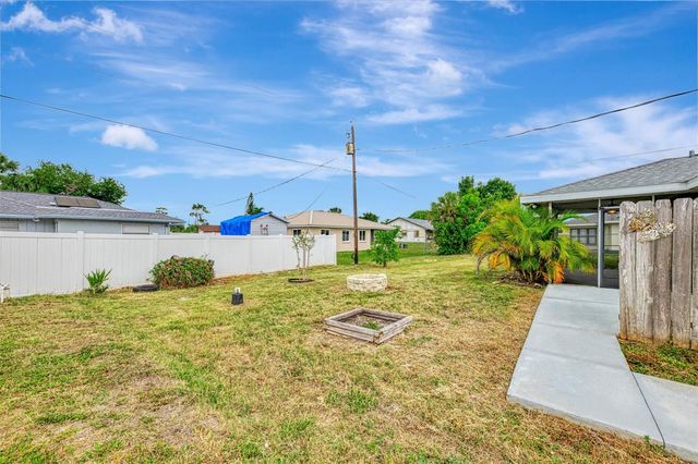 256 PERIWINKLE ROAD, Venice, FL 34293