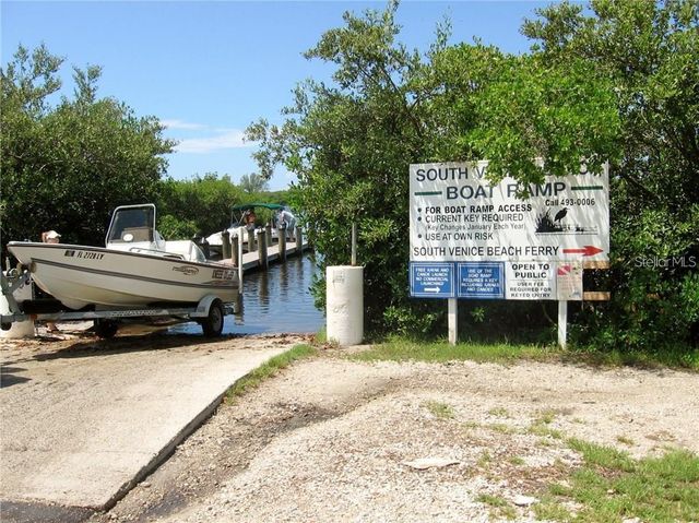 256 PERIWINKLE ROAD, Venice, FL 34293