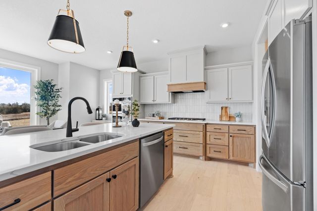 17855 Urbank Street NE, Ham Lake, MN 55304