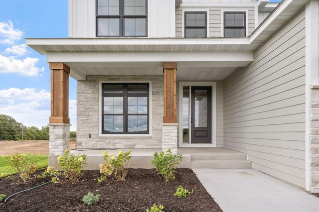 17855 Urbank Street NE, Ham Lake, MN 55304