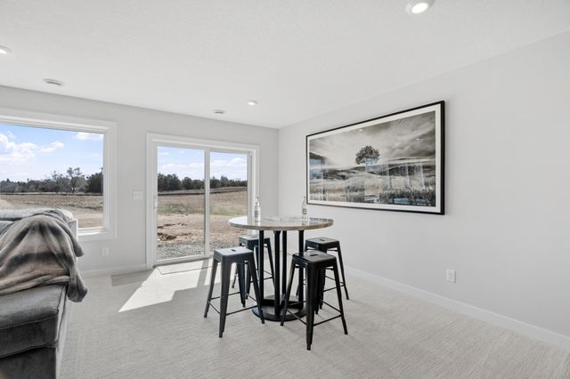 17855 Urbank Street NE, Ham Lake, MN 55304