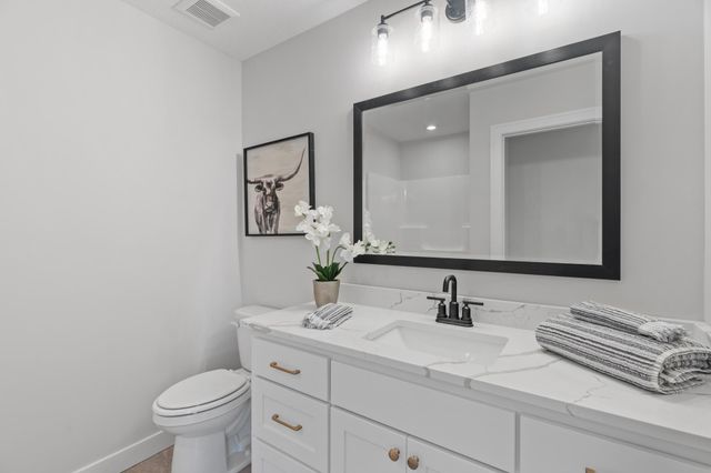 17855 Urbank Street NE, Ham Lake, MN 55304