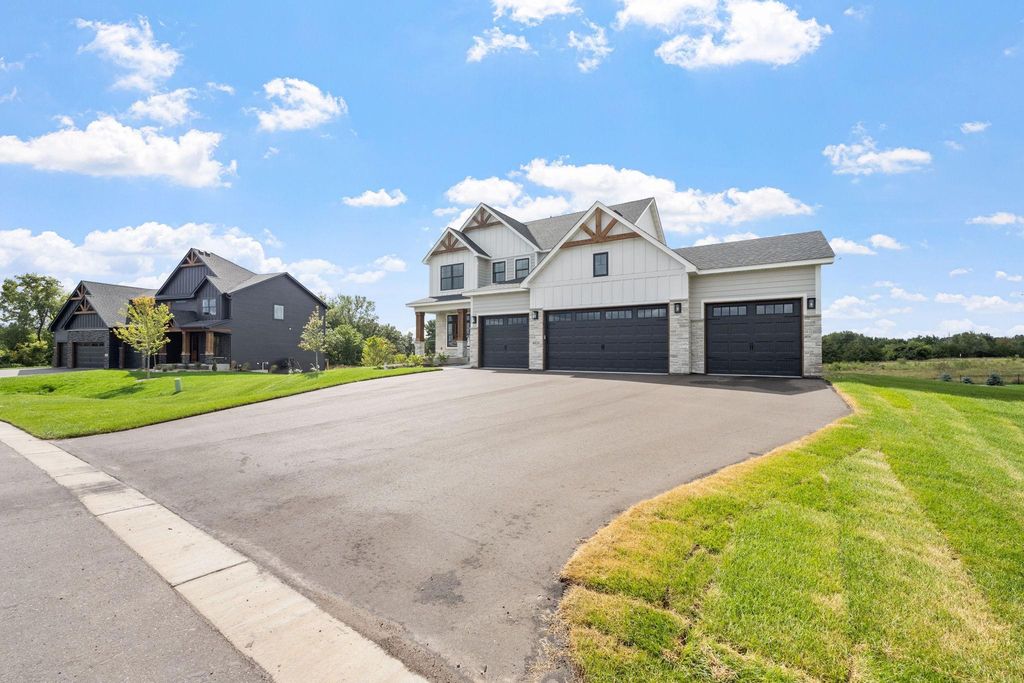 17855 Urbank Street NE, Ham Lake, MN 55304 — photo 2