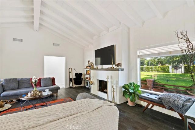 23003 Mariano Street, Woodland Hills, CA 91367