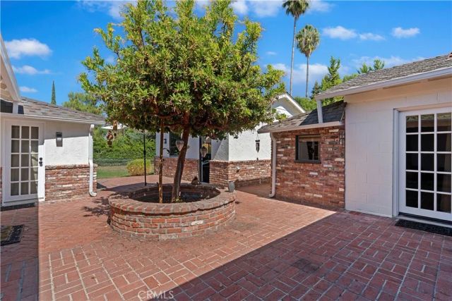 23003 Mariano Street, Woodland Hills, CA 91367