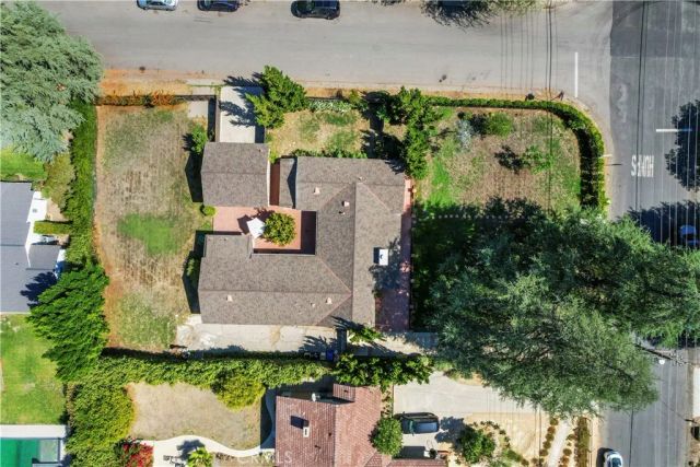 23003 Mariano Street, Woodland Hills, CA 91367
