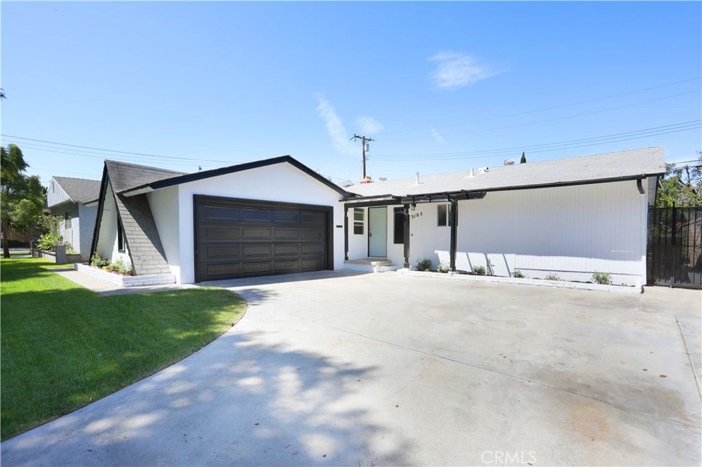 2105 W Hall, Santa Ana, CA 92704 — photo 3