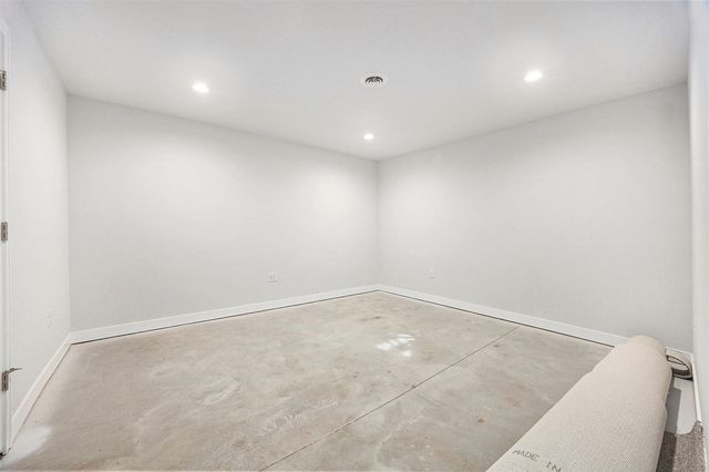 Unit 79 Rose Ridge Drive, Rockford, MI 49341