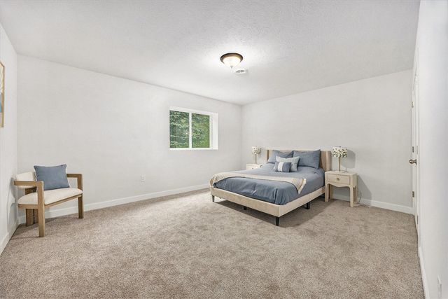 Unit 79 Rose Ridge Drive, Rockford, MI 49341