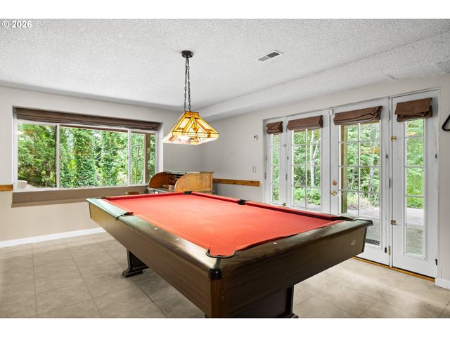 231 Ne SCOTT Dr, Gresham, OR 97030