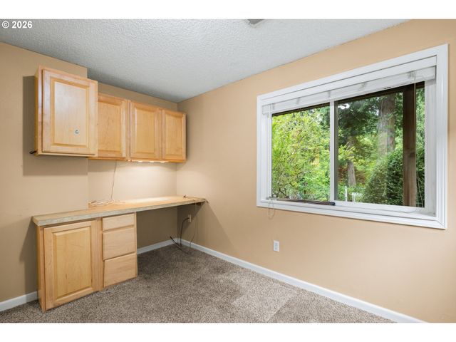 231 Ne SCOTT Dr, Gresham, OR 97030