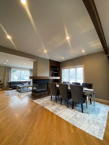 4735 Locust Avenue, Glenview, IL 60025