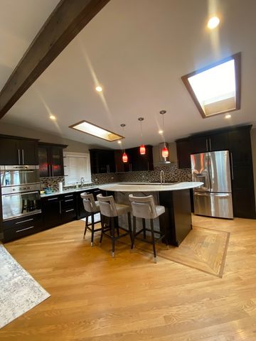 4735 Locust Avenue, Glenview, IL 60025