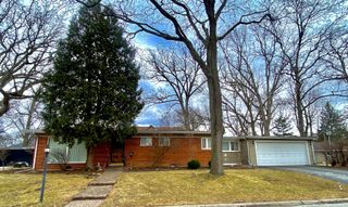 4735 Locust Avenue, Glenview, IL 60025