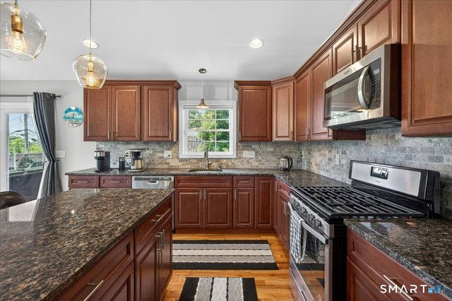 162 Monroe Street, Milford, CT 06460
