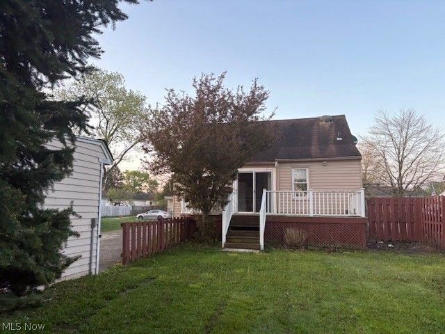 13917 Wolf Avenue, Garfield Heights, OH 44125