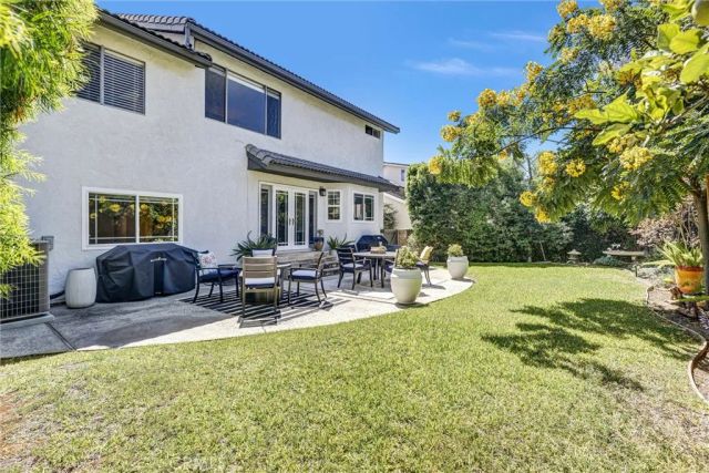 20 Farragut, Irvine, CA 92620