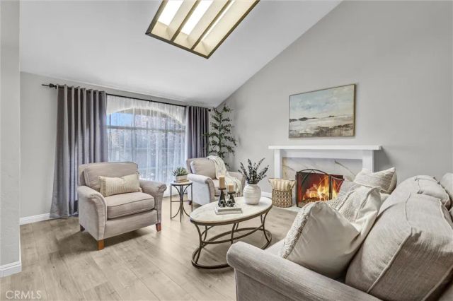 20 Farragut, Irvine, CA 92620