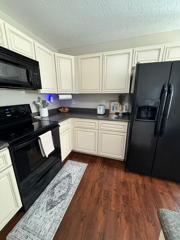 20 Hibiscus Court, Morehead, KY 40351