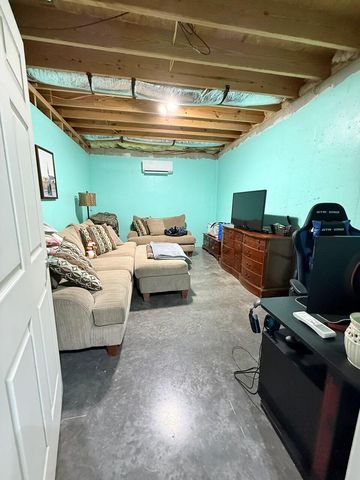 20 Hibiscus Court, Morehead, KY 40351