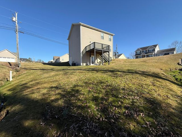 20 Hibiscus Court, Morehead, KY 40351