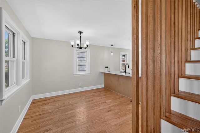 3093 Lyth Rd, Hamburg, NY 14218