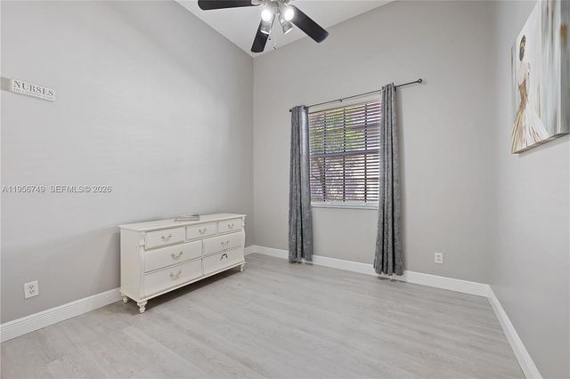 109 SW 128th Ave, Plantation, FL 33325