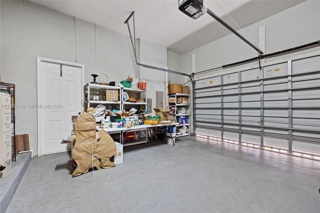 109 SW 128th Ave, Plantation, FL 33325