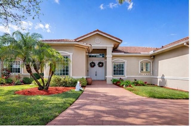 109 SW 128th Ave, Plantation, FL 33325