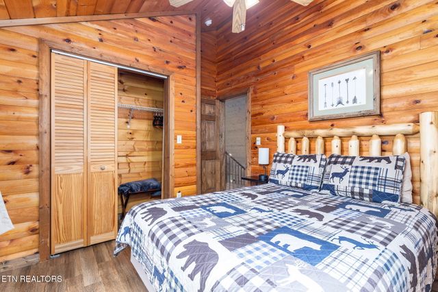 531 Gatlin Drive, Gatlinburg, TN 37738