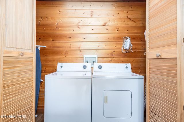 531 Gatlin Drive, Gatlinburg, TN 37738