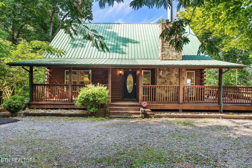 531 Gatlin Drive, Gatlinburg, TN 37738