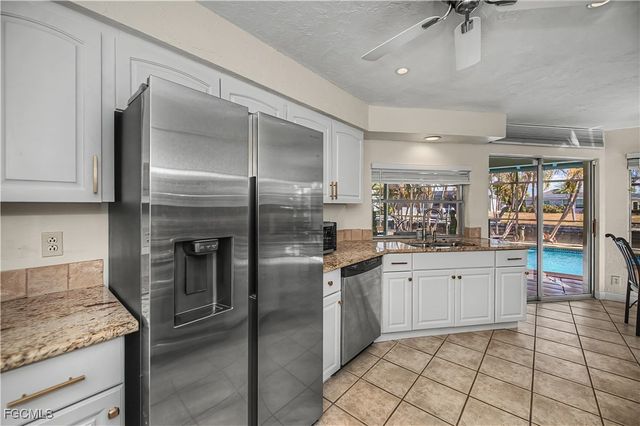 3511 SE 18th PL, Cape Coral, FL 33904