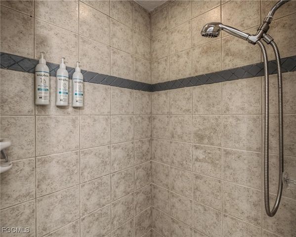 3511 SE 18th PL, Cape Coral, FL 33904